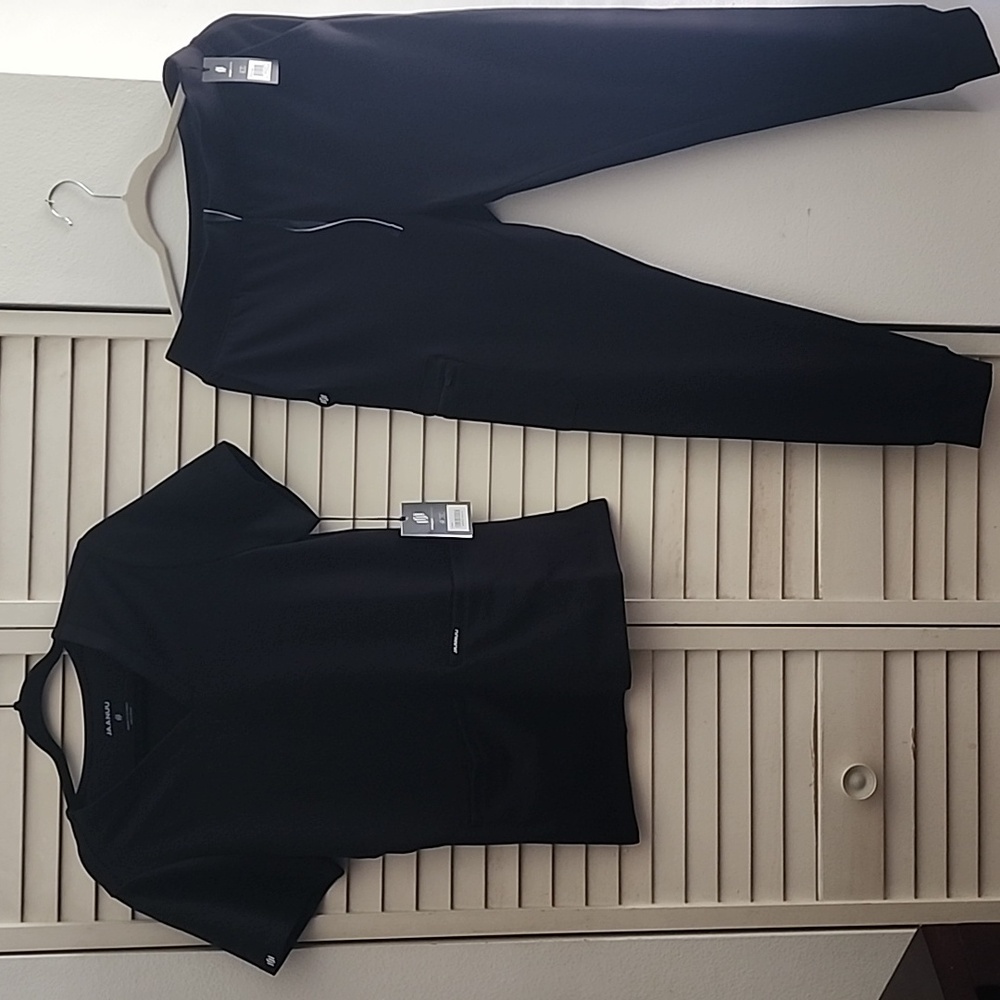JAANUU SMALL BRAND NEW SCRUB SETS. Black Drawstring Pants